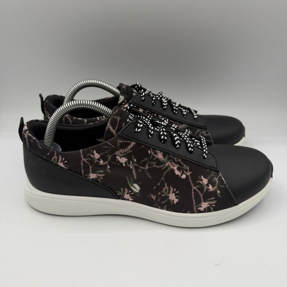 TRAQ By Alegria Shoes Womens Size EU 41 US 10.5-11 Black Floral Lace Up Sneakers